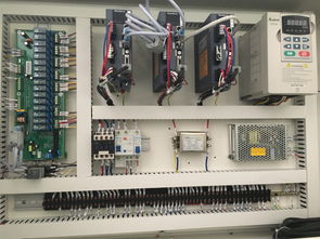 單頭精雕機(jī) 東莞廠家直銷，專為手機(jī)邊框按鍵精雕打造的高效電子設(shè)備